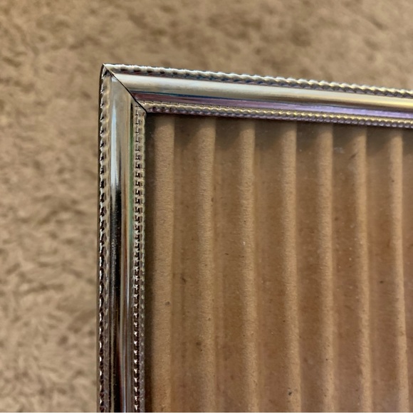 Metallic silver ornate picture frame - Picture 4 of 5